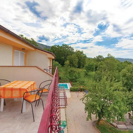 Appartement Stunning In Grižane
