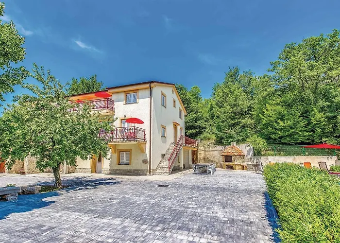 Lovely In Grizane-Belgrad